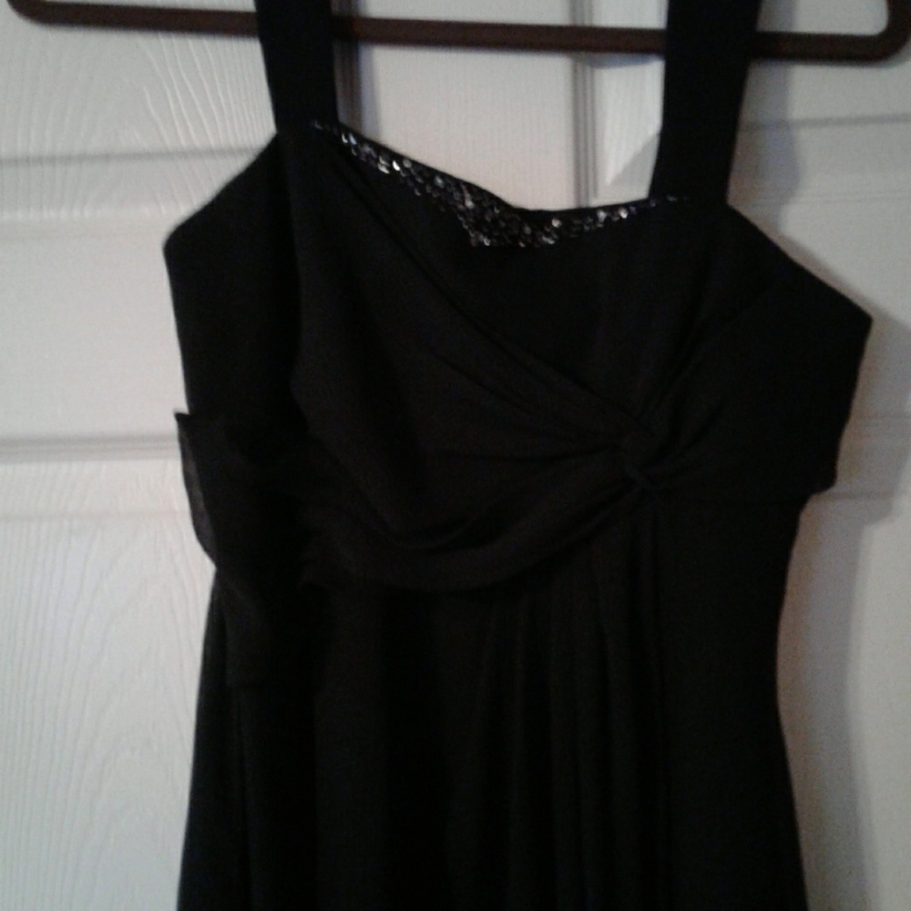 Juniors Black Dress